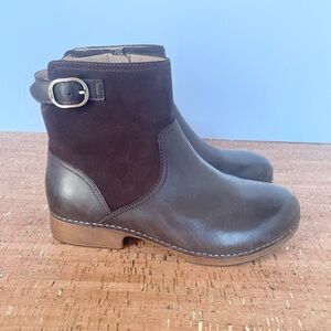 Dansko Monique womens 38 leather and suede ankle boots chocolate brown